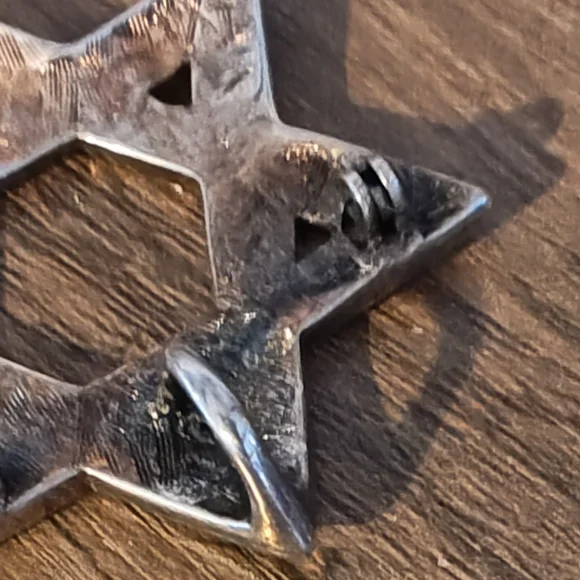 Beautiful Heavy Sterling Silver Star of David       Pendant - Picture 5 of 6